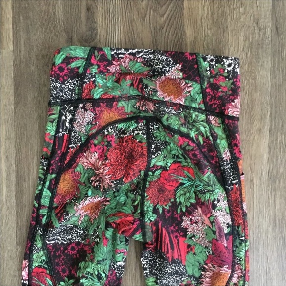 Lululemon Time To Sweat Crop 23" Zen Garden Multi - Picture 7 of 9